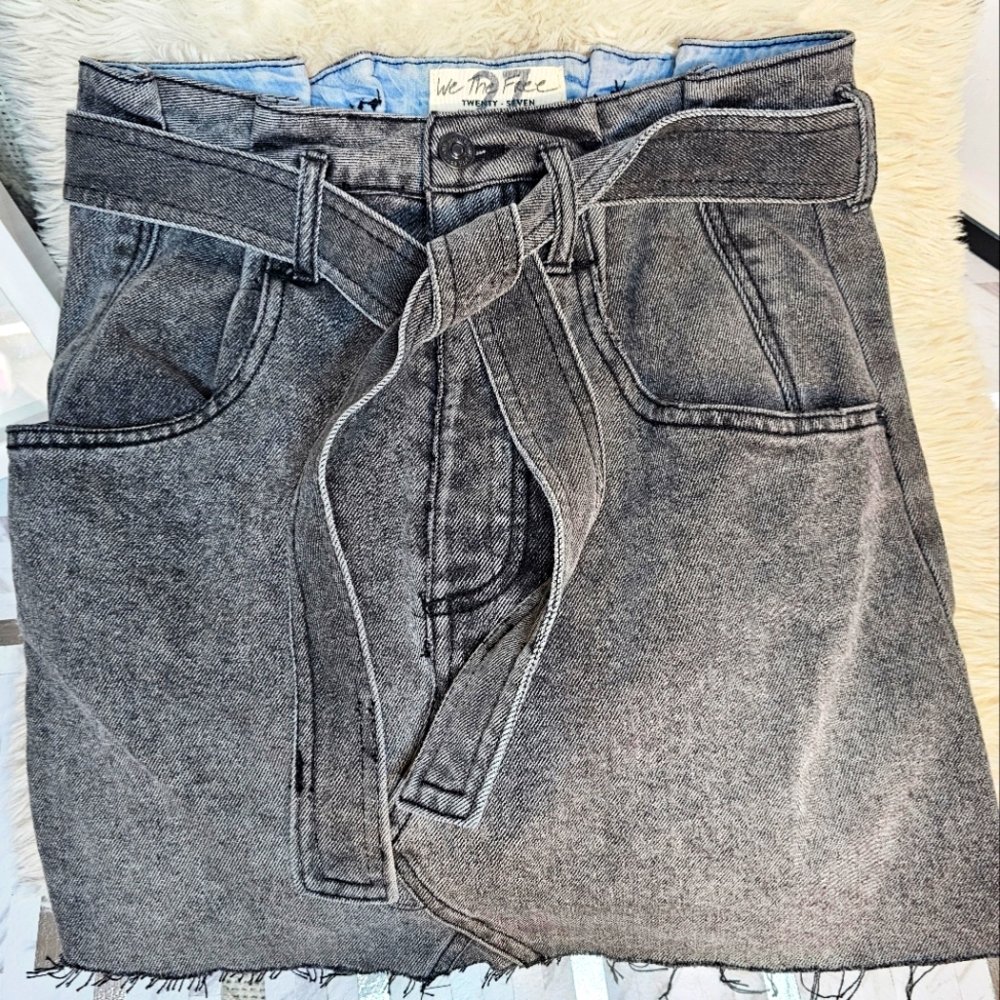 Free People We The Free Gray Denim Skirt-EUC
